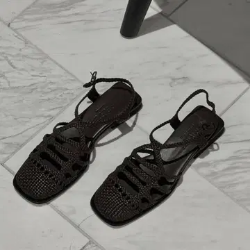 HEREU 헤류 샌들 뮬 블랙 black