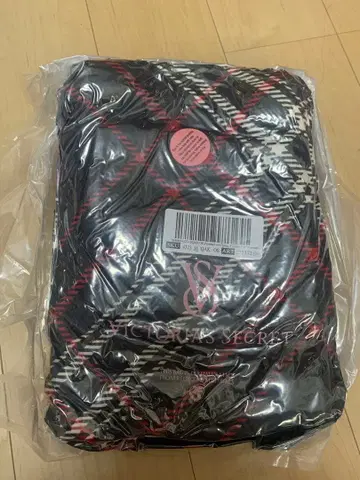 빅토리아 시크릿 체크 무늬 타월