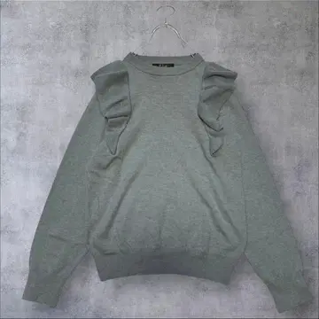 새상품급 어반리서치 로쏘 울 혼방 프릴 디자인 니트 GR