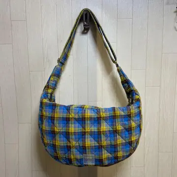 tiny tiny 모티브 퀼트 숄더백