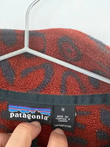 patagonia 플리스 자켓 M 빨간색 블랙