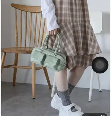 [ 미사용 즉시 구매 OK ] 민트 그린 핸드백 프론트 포켓 부착