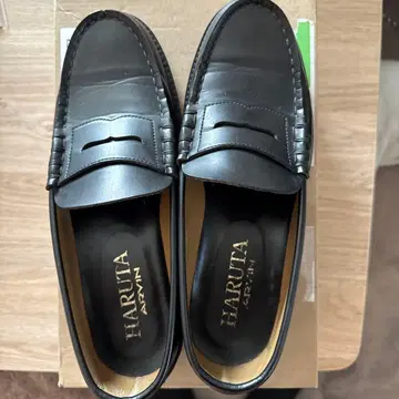 HARUTA 블랙 로퍼