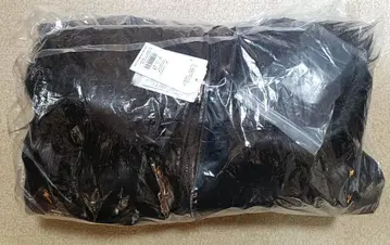 [택 포함 새상품] GYDA GD 벨트 포함 인조 가죽 숏 다운 코트