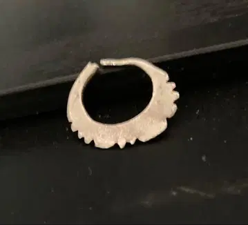 빙고 브라더스 은 귀걸이 (왼쪽 귀용)