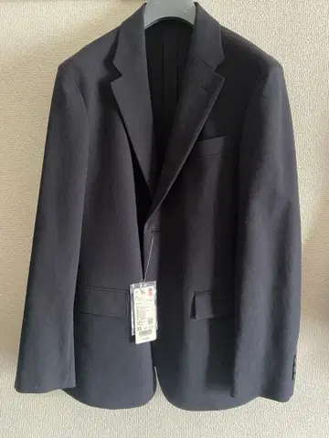 [ 새상품 ] 유니클로 감동 자켓 덤으로 팬츠까지