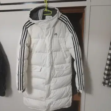 adidas 화이트 다운 자켓 XL