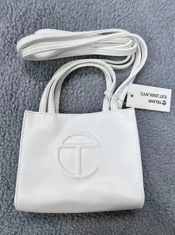 TELFAR 화이트 숄더백