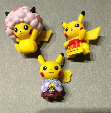 포켓몬 센터 도쿄 DX 피카츄 가챠가챠