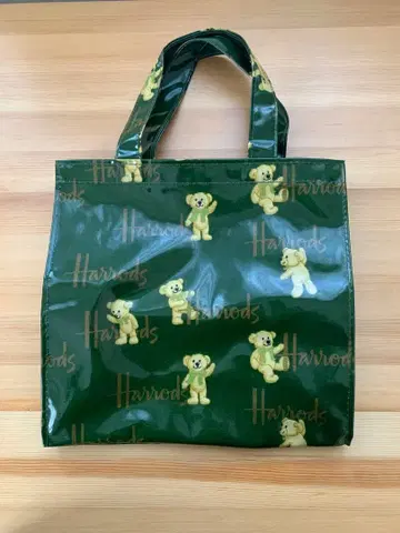 Harrods: 비닐 토트백