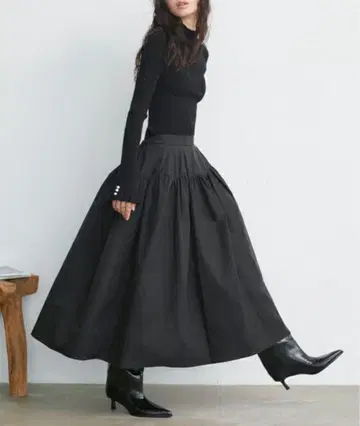 루일 에 부티크 버블 플레어 스커트 블랙 플레어 롱 스커트