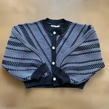 꽈배기 무늬 니트 가디건