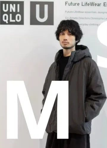 유니클로 U 퍼프테크 볼륨 후드티 M 유니클로 다운 심리스다운