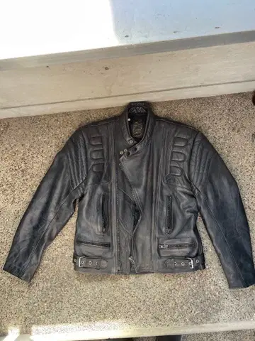 LUCITES LEER 블랙 라이더 자켓 사이즈 52