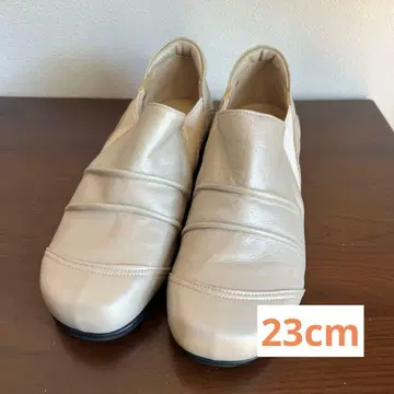 베이지 슬립온 슈즈 23cm