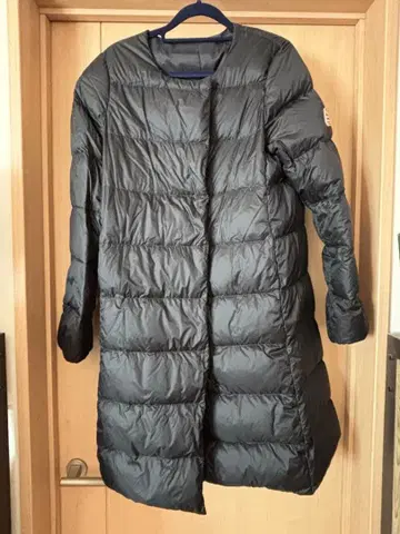 새상품급 PYRENEX 블랙 Maladeta JP38