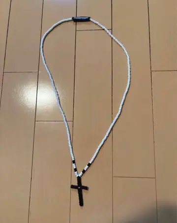 새상품급 NEIGHBORHOOD 비즈 목걸이 크로스