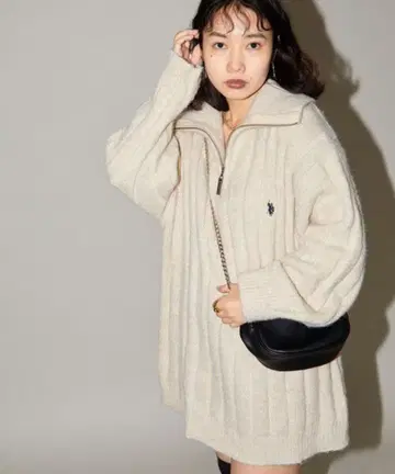 POLO 하프 지퍼 니트