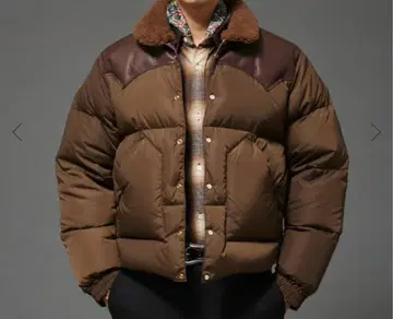 ROCKY MOUNTAIN FEATHERBED CROPPED CRIST