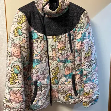 도둑 일기. 다색 추상 패턴 다운 자켓