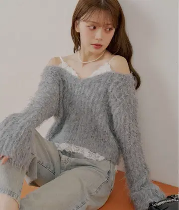 레이스 도킹 샤기 니트