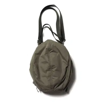 새상품 unlikely 25AW MIL 헬멧 백 라운드 올리브