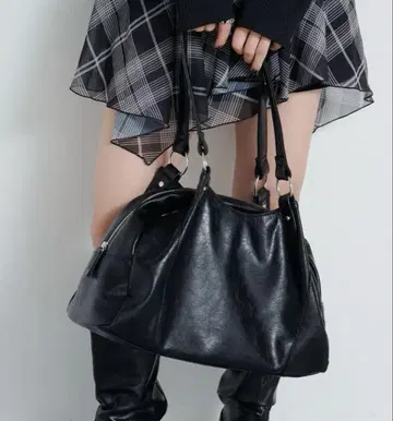 카스타네 퍼레이드 미들백