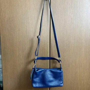 네이비 인조 가죽 숄더백