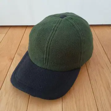 NEW ENGLAND USA 플리스 캡 패널 카키 블랙