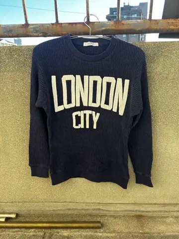 백 넘버 런던 시티 니트 M