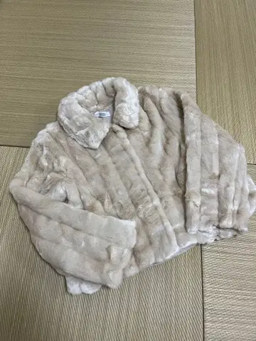 merry jenny 인조 모피 숏 자켓