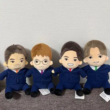 준레츠 라운드 원 한정판 앉은 봉제 인형 전 4종 묶음 판매