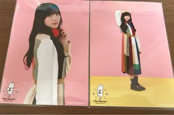 유리창이 더럽혀져 있어 과거 의상 브로마이드 중, 근