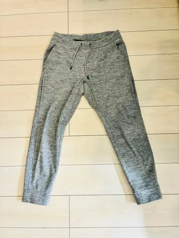 유니클로 맨투맨 방한 M 76~84cm