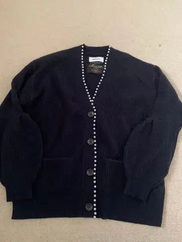 뮤베르 펄 가디건 네이비 36 새상품 3840 사이즈 분께도