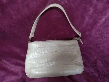 모다 프린치페 천연 가죽 악어 엠보싱 숄더백 admj 숄더 스트랩