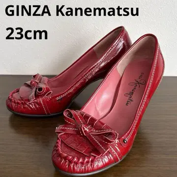 긴자 카네마츠 23 레드 에나멜 가죽 리본 펌프스