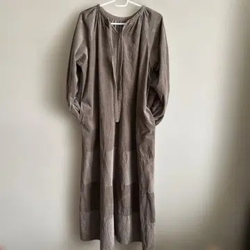 studio CLIP 코듀로이 절개 원피스 그레이지