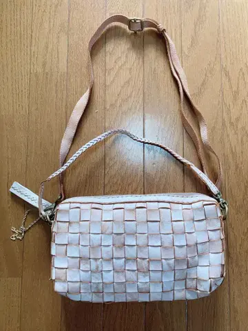 로비타 천연 가죽 숄더백