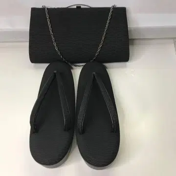 블랙 조리와 클러치백 세트