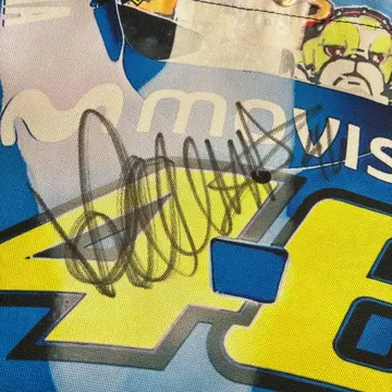 발렌티노 로시 사인 포함 토트백