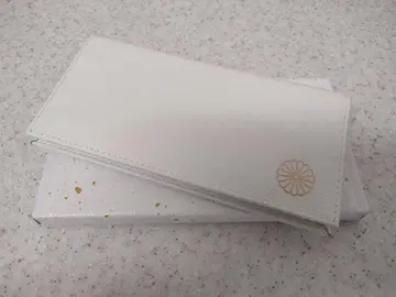 [ 새상품 ] 황궁 한정판 장지갑 지갑 화이트 화이트