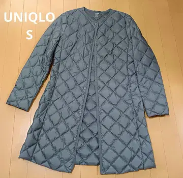 유니클로 그레이 울트라 라이트 다운 자켓 S 사이즈