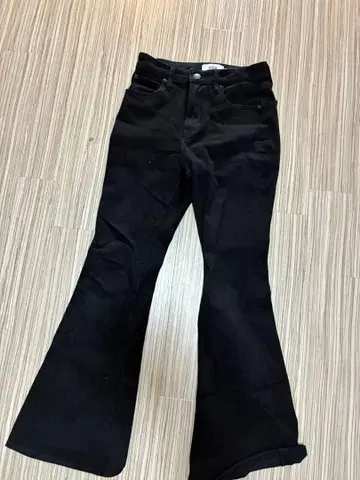 AZUL 블랙 부츠컷 데님 S