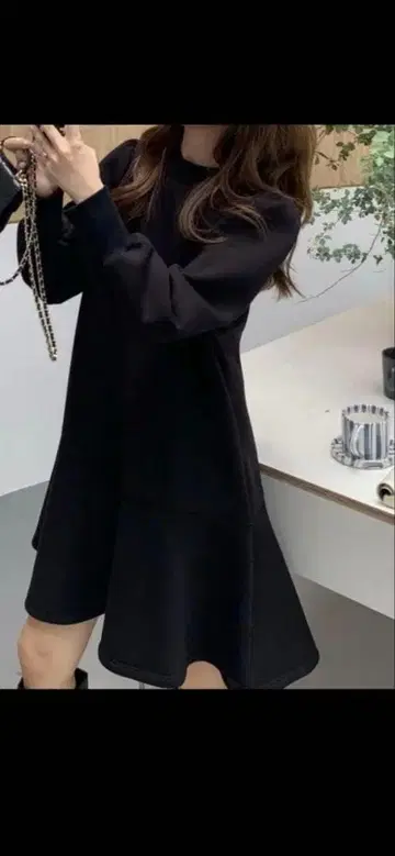 벌스데이 바쉬 ELEANOR PEPLUM DRESS 블랙