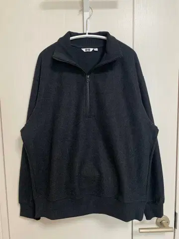 [ 미사용 새상품 ] UNIQLO U 브러쉬드 맨투맨 하프 지퍼 셔츠