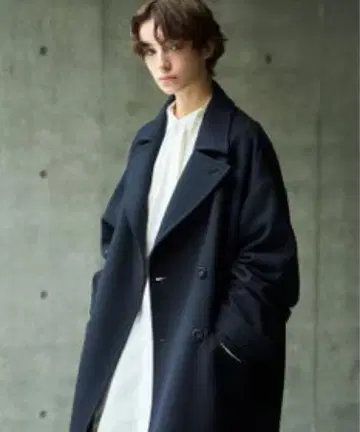 롱 체스터 코트 (uncrave WHITE) 사이즈 0 네이비