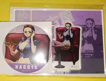 원피스 무기와라 스토어 로빈 지역 한정 캔뱃지 아크릴 스탠드