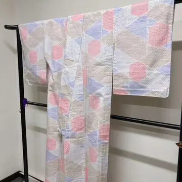 코몬 단의 십자가 무늬 거북이 등껍질 모양 마름모 무늬 기모노 052t