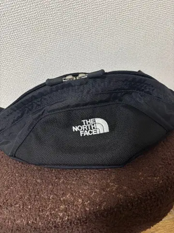 THE NORTH FACE 블랙 바디백 숄더백